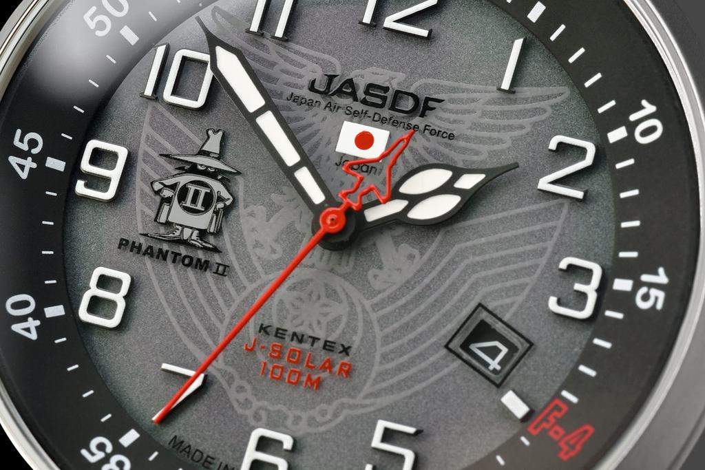 Kentex Phantom F-4 Phantom II Model S715M-10 Men's Solar Watch, Water Resistant To 10 ATM, Gray