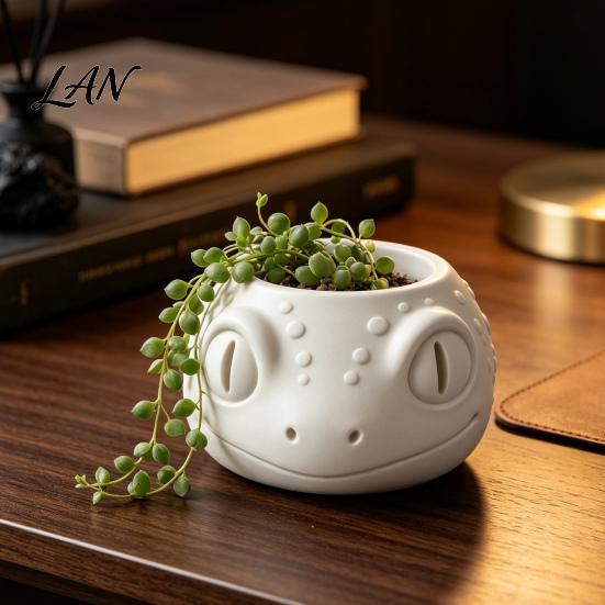 Small Animal Flower Pot Lizard-Shaped Planter, 3D Printed Cute Pot, Reptile Shaped Planter Desk Plant Container for Indoor Bookshelf, Desktop,