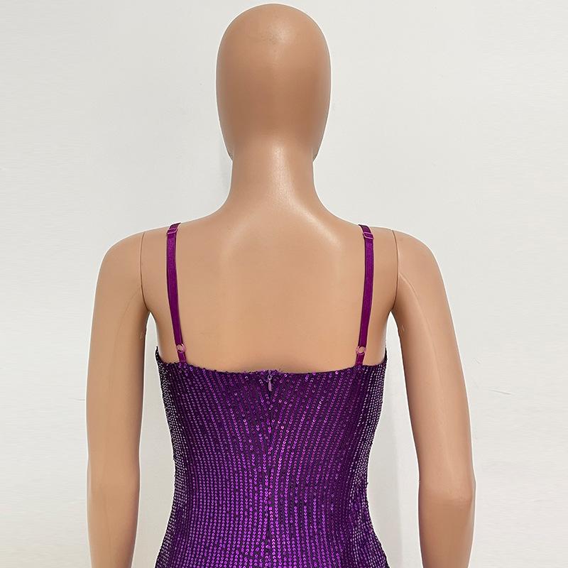 Women's Design Hollowed-out Halter Dress Sweet and Spicy Style Brooch Sequin Wrap Hip Dress