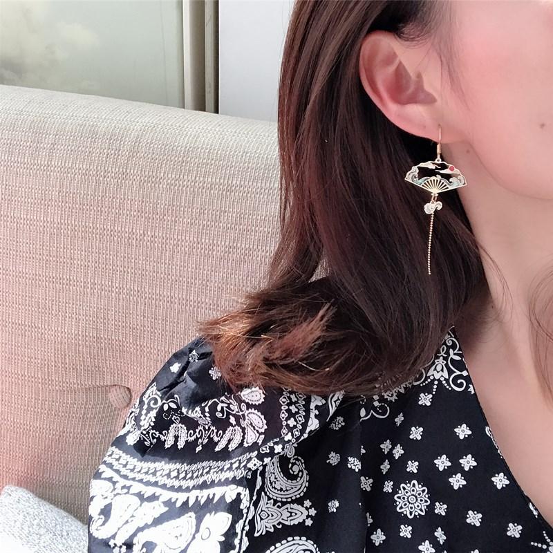 Chinese Style Folding Fan Modeling Crane Cloud Hanging Dangle Earrings for Women Hollow Asymmetric Drop Earring National Zircon