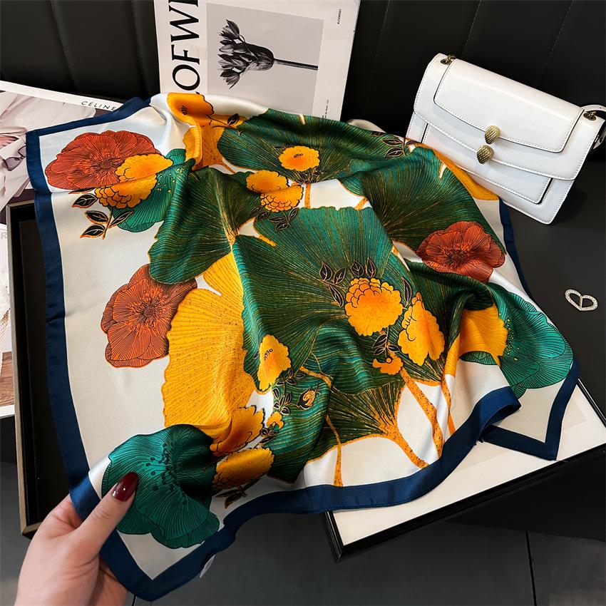 Imitated Silk Headcloth Fashion Flower Print Square Shawls Popular 70X70cm Bandanna Kerchief Sun Protection Silk Scarves Tie Bag