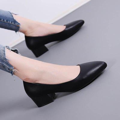 [Распродажа] Женские туфли из коровьей кожи на среднем каблуке, весна 2025 - Массивный белый дизайн с низким вырезом