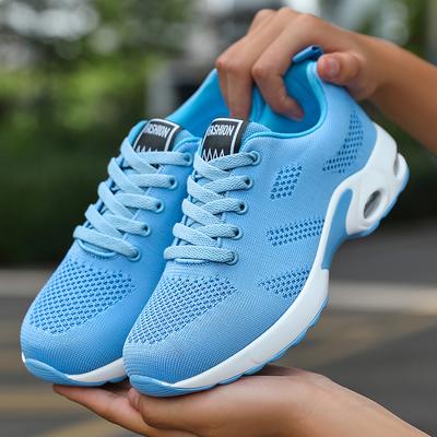 Женская обувь – Кроссовки