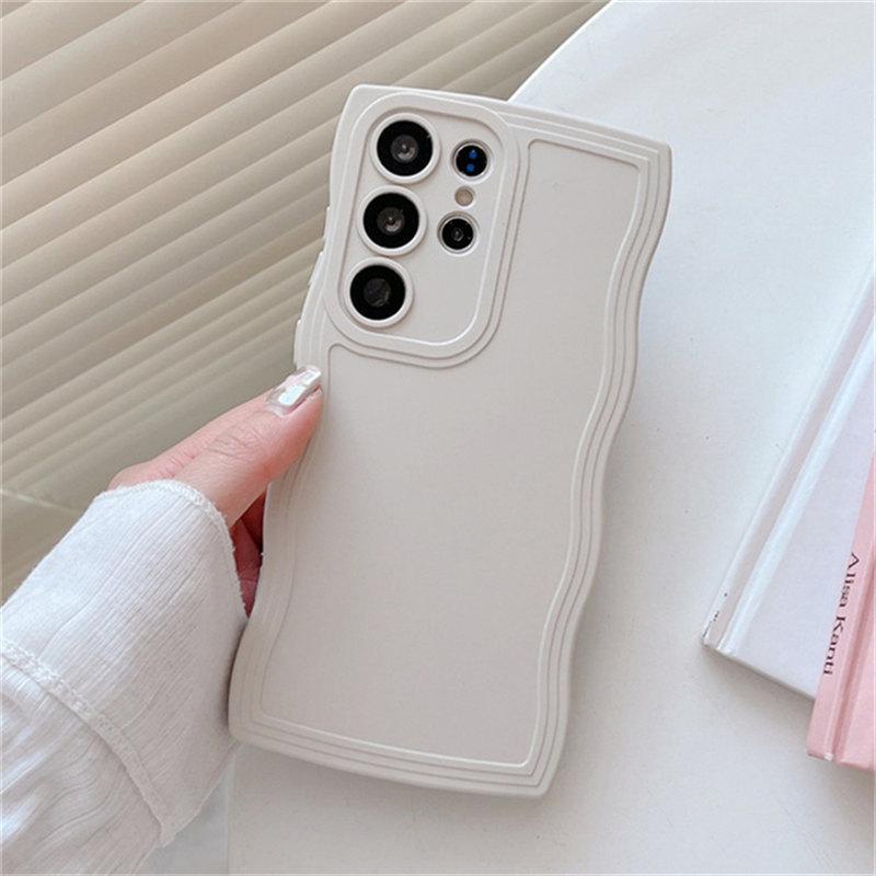 Симпатичный чехол с волнистыми краями для Samsung S23 Ultra S22 S21 Plus S20 FE ярких цветов