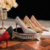 Блестки Металлическая головка Свадебные туфли Банкетное платье Высокие каблуки Женские роскошные женские туфли премиум-класса Универсальные тонкие каблуки с острым носком