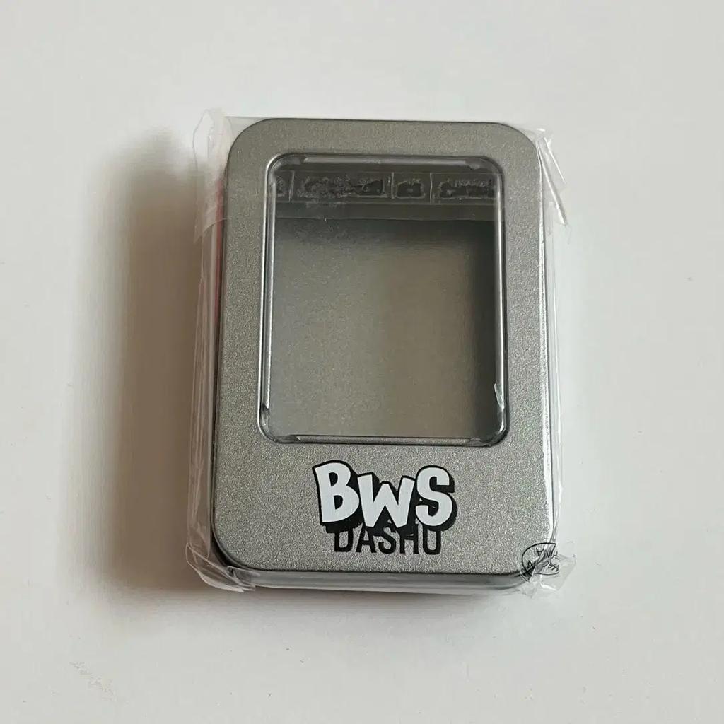 Byun Woo-seok Shu photocard, Keyrings in bulk