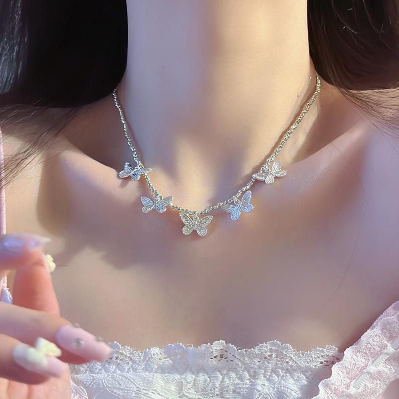 Легкое роскошное милое крутое серебряное ожерелье-бабочка из бисера, женская цепочка на ключицу высшего качества, аксессуар-колье из чистого специй
