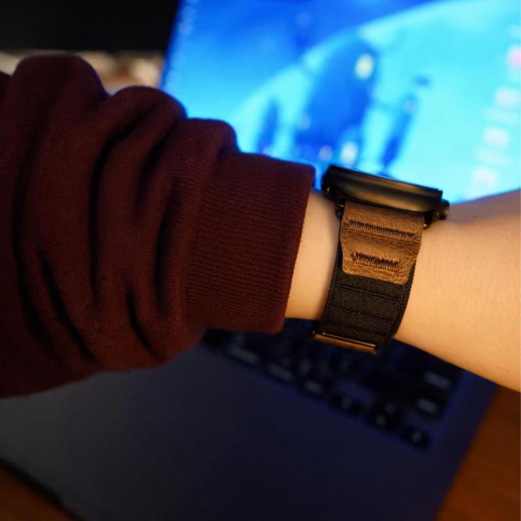 Retro Vegan Leather Label Alpine Nylon Loop Watch Band for Apple Watch 46/49/45/44mm, Adjustable Replacement Strap