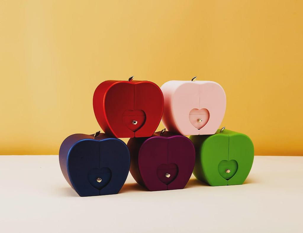 Шкатулка для украшений Apple Rose - подарок на Рождество, День святого Валентина, День матери с консервированными цветами