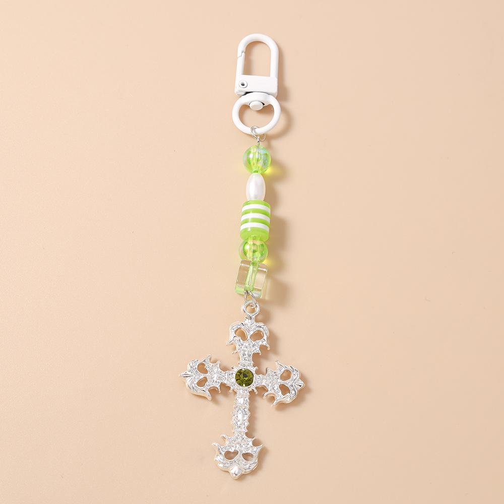 Gothic Skull Cross Keychain Handmade Beaded Key Ring Pendant for Women Girls Handbag Decor DIY Key Chain Jewelry Gift