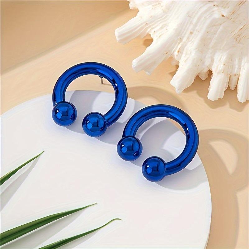 Стильные и простые, разноцветные подковообразные кольца, персонализированные нишевые женские серьги-гвоздики, простой и высококачественный дизайн, серьги цвета конфет.