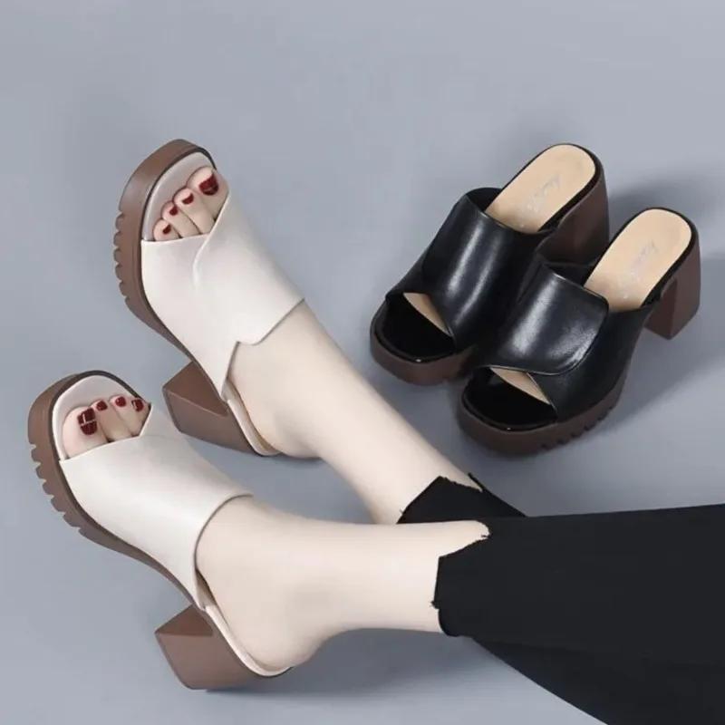 Модные сандалии Толстый новый стиль Женские тапочки Обувь на платформе Для женщин Высота Распродажа Слайды с новинками Но дешевые Роскошь 39