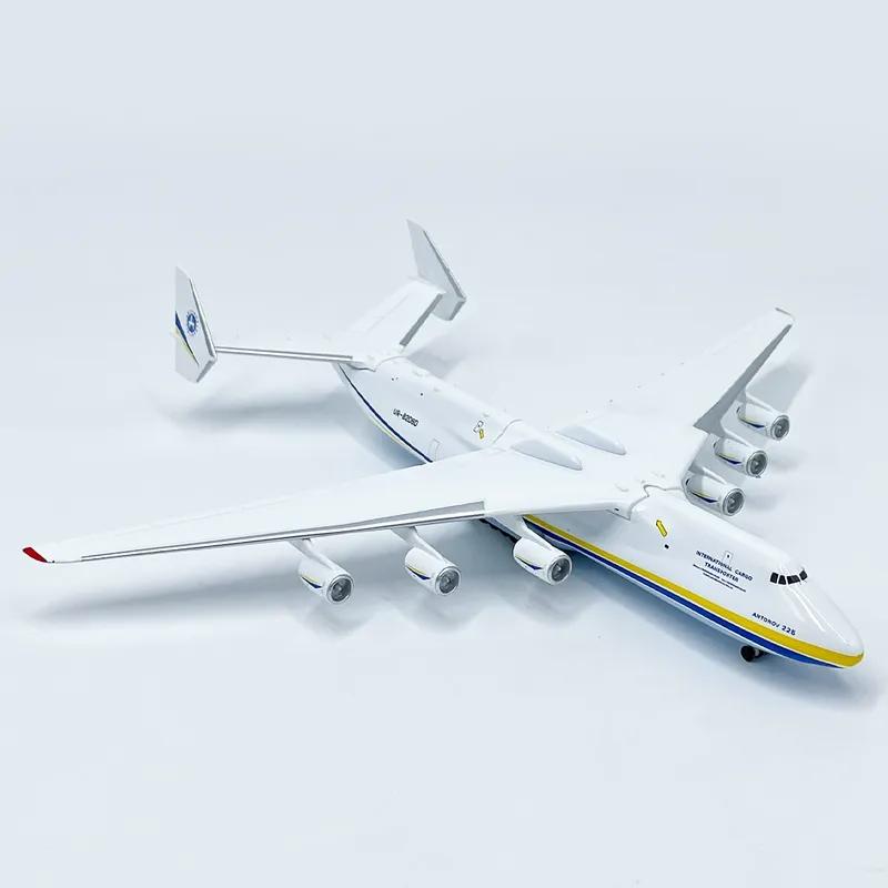 1: 400 Ан-225 Модель Самолета Высокая Симуляция Сплав Транспортный Самолет Готовые Металлические Украшения Военная Авиация Сувениры