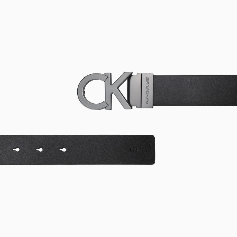 Calvin Klein Повседневный мужской ремень из натуральной кожи, двусторонний, с металлической пряжкой-буквой, ширина 3,5 см, цвет 003-Космический черный, 90-Без коробки