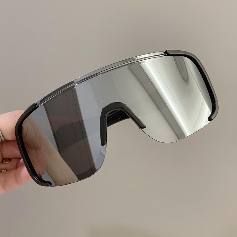 European and American outdoor sports cycling silver glasses, mountaineering night riding sunglasses, integrated protective windproof goggles,