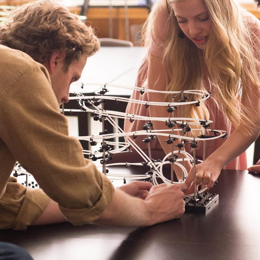 SPACE RAIL Infinite Loop Space Rail Puzzle Educational Brain Training Futuristic Educational Toy Like a Roller Coaster Great Presence As an Interior