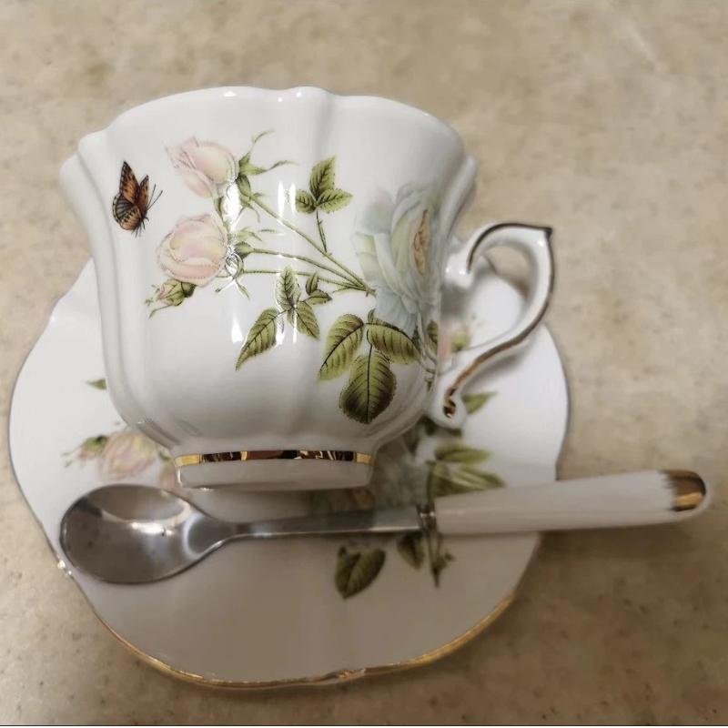 Элегантный керамический набор для английского кофе с золотой отделкой, чашка и блюдце