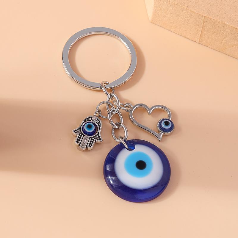 Vintage Turkish Lucky Evil Eye Keychain Hamsa Hand Key Rings for Men Women Key Holder Handbag Pendants DIY Jewelry Gifts