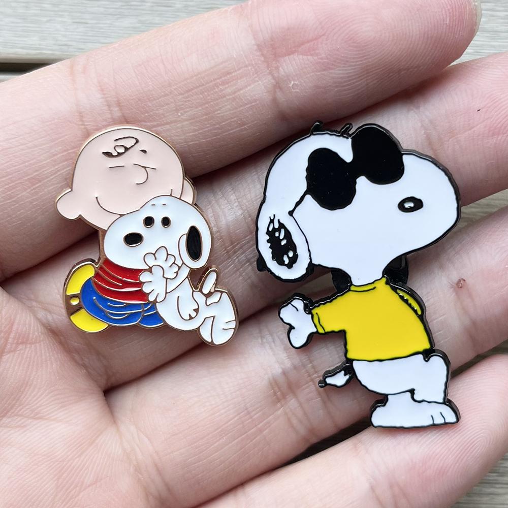 2/4/6Pcs Cute Snoopy Cartoon Enamel Pins Set Lapel Brooch Badge for Backpack Clothes Fashion Accessory Holiday Gift