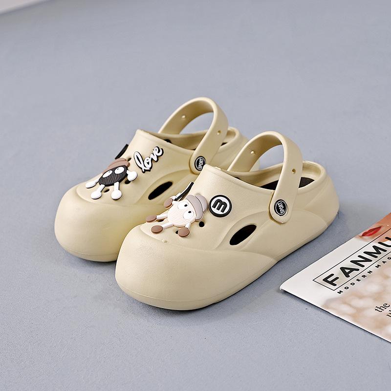 Дышащие сандалии женские летние 2024 новые дырочные туфли женские на толстой подошве верхняя одежда нескользящие тапочки с защитой от наступания на голову 07