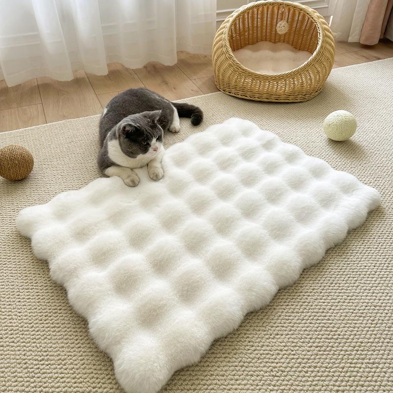 Soft Plush Pet Mat for Dogs & Cats, All Season Universal Sleeping Bed, Warm Cushion Blanket for Pet Sofa and Cage