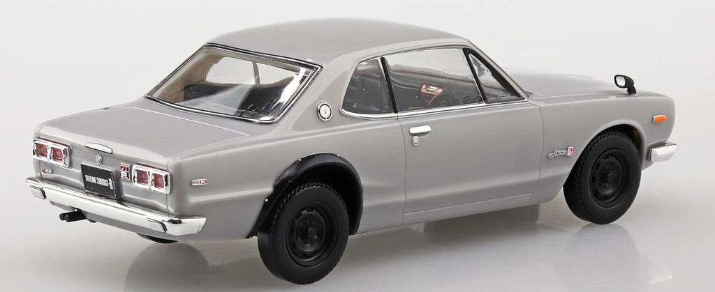 Aoshima Bunka Kyozai Scale Rakupla Snap Kit Nissan C10 Skyline Silver Plastic Model Kit (AOSHIMA) 1/32 No. 16-SV 2000GT-R Pre-Colored (Automobile)
