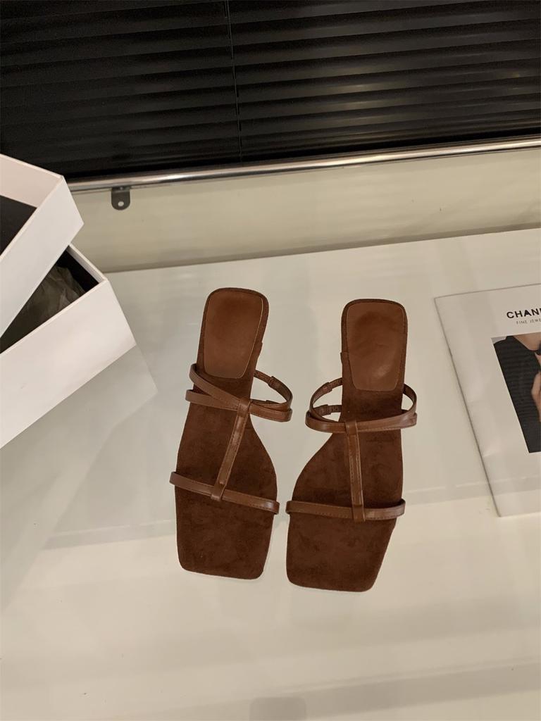 Niche High Heels Thin Strap Cool Slippers Women's Shoes Wear 2025 New Summer Temperament with Skirt Sandals