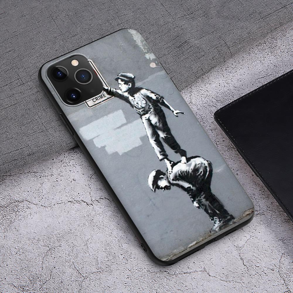 Чехол T176 Street Art Banksy Graffiti для iPhone 13 12 Mini 11 Pro XS Max XR X 8 7 6 6S Plus 5 5S SE 2020