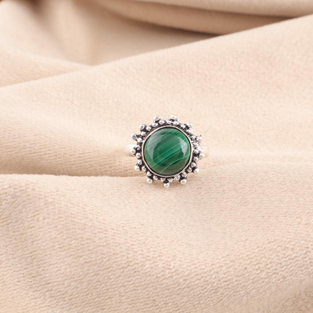 Natural Malachite Gemstone 925 Sterling Silver Jewelry Handcrafted Stylish Ring RR-7-27