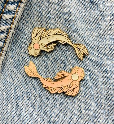 Новая эмалированная булавка Кои Рыба Инь Ян животное металлический разъем подарок на день рождения 2 шт.