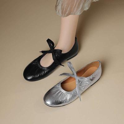 Туфли Мэри Джейн из овечьей шкуры на низком каблуке с узлом-бабочкой, серебристого цвета, с неглубокой подошвой
