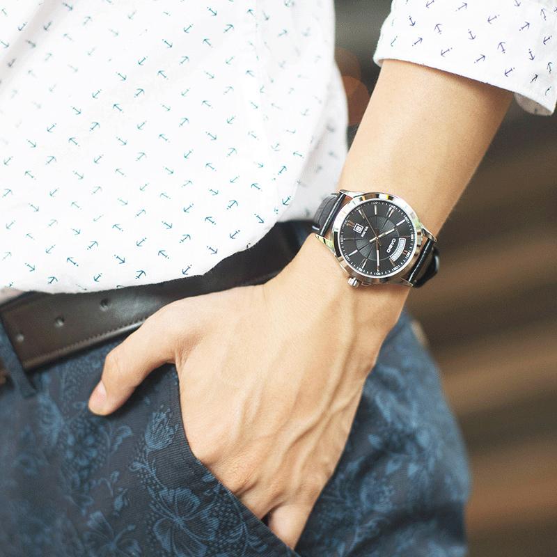 Casio Серия STANDARD Business Casual Водонепроницаемость 50 м Кварцевый механизм Ремешок из искусственной кожи Японские и корейские часы Мужские;s Часы MTP-1381L-1A