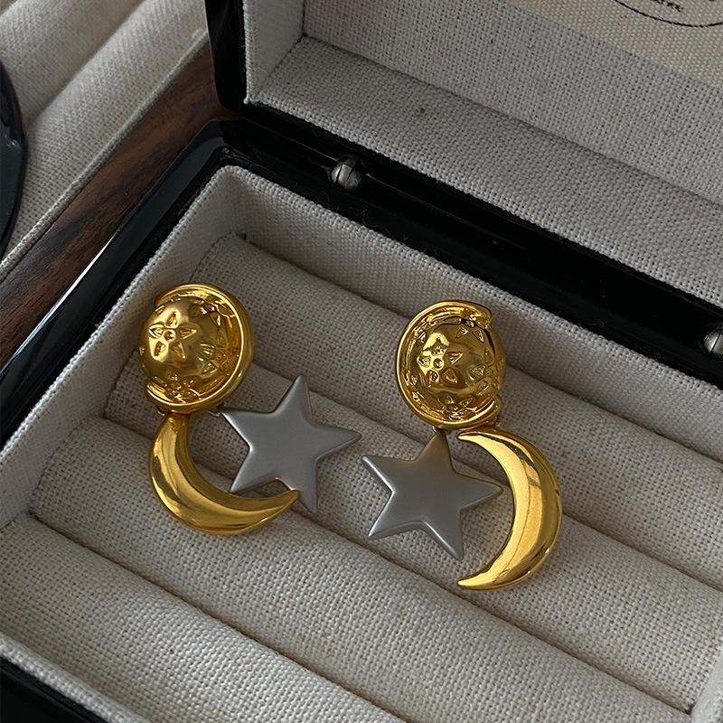 Контрастные цветные звезды, серьги-гвоздики «Солнце и Луна», атмосферная легкая роскошь, высококачественные серьги, уникальный дизайн, серьги «Холодный ветер» от знаменитостей