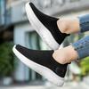 Мода Мужчины Женщины Новые Нескользящие Легкие Большого Размера Сетчатые Носки для Полета Повседневная Спортивная Обувь Бег Вязаная Обувь Слипоны Повседневная Ходьба Комфорт