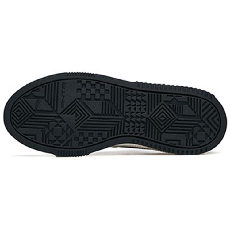 Anta Белые черные женские кроссовки Milk-in-Water Skate 922228012-5