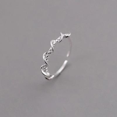 Корейский стиль Sweet S925 Silver Line Winding Simple Fashion All-Match Wave Нерегулярное отверстие Регулируемое женское кольцо