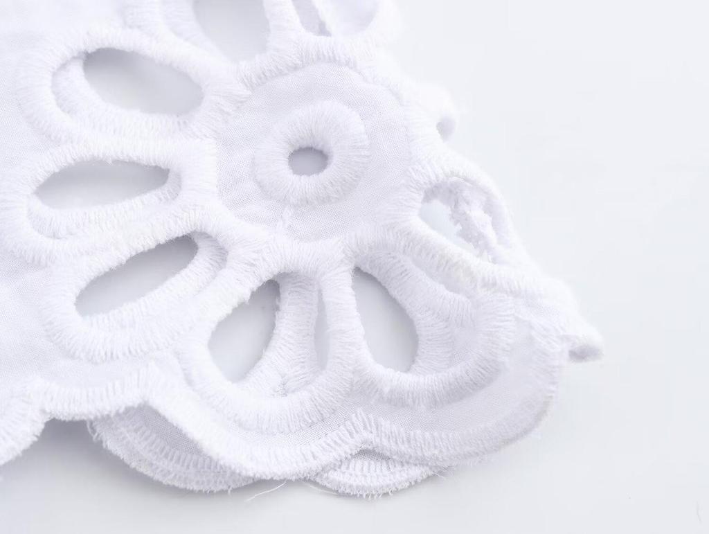 Летнее хлопковое платье на тонких бретелях с вышивкой, 2025: Модное женское платье однотонной расцветки