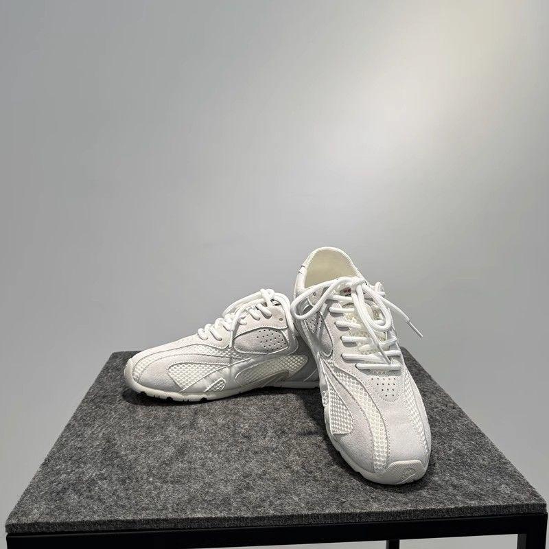 Обувь мужская 2025 года, новые летние сетчатые повседневные туфли, модные дышащие туфли Forrest Gump с мягкой подошвой, универсальные туфли на шнуровке с низким верхом