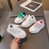 Детские кроссовки Нескользящая повседневная обувь Детские белые кроссовки для девочек и мальчиков Прогулочная обувь на мягкой подошве Обувь для малышей Четыре сезона
