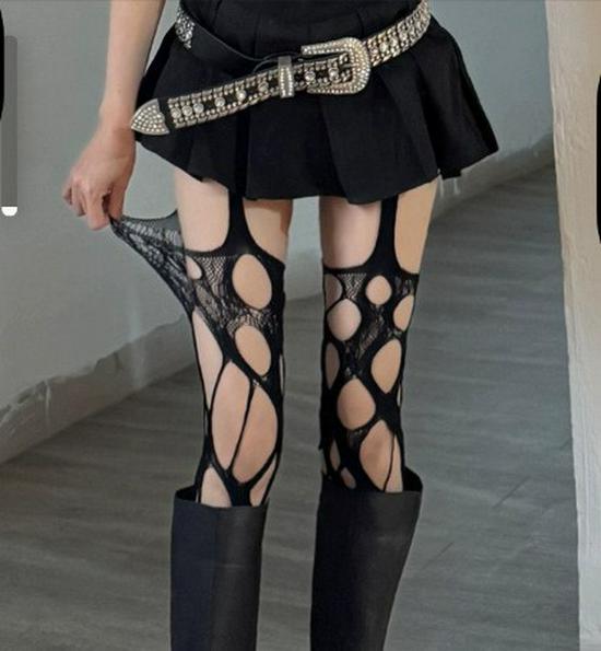 Новые чулки в сеточку Gothic Punk Rose с неровным рваным узором