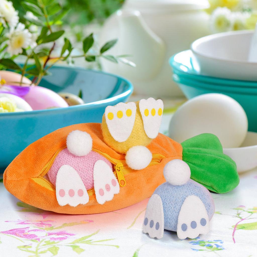 Украшение для рабочего стола в виде куклы-кролика-морковки на молнии