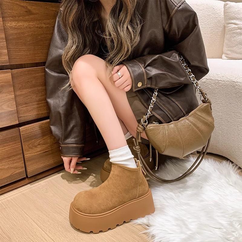 Women's shoes short boots 2025 winter explosion velvet short tube muffin platform casual Martin Birkenstocks