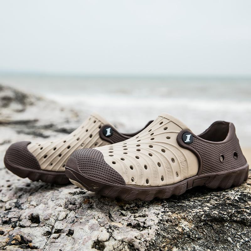 Модные летние мужские сандалии Baotou Hollow Out Large Color Matching Beach Shoes Non Slip Wear Resistance Airful Casual Sandals 40-46
