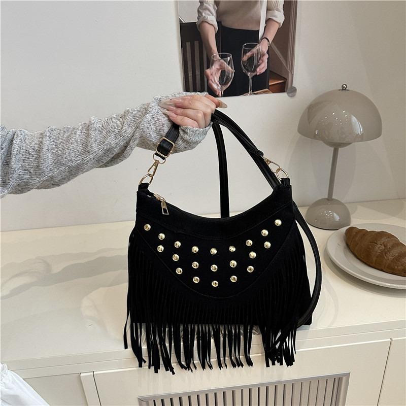 Сумка с кисточками и заклепками, женская новая трендовая сумка-седло в стиле Майяр, универсальная ветрозащитная сумка-мессенджер