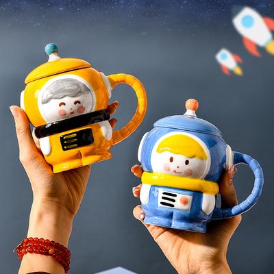 Кружка космонавта Креативная кружка космонавта Женская керамическая с подглазурной росписью Чашка для питья воды для пары Детский подарок на день рождения
