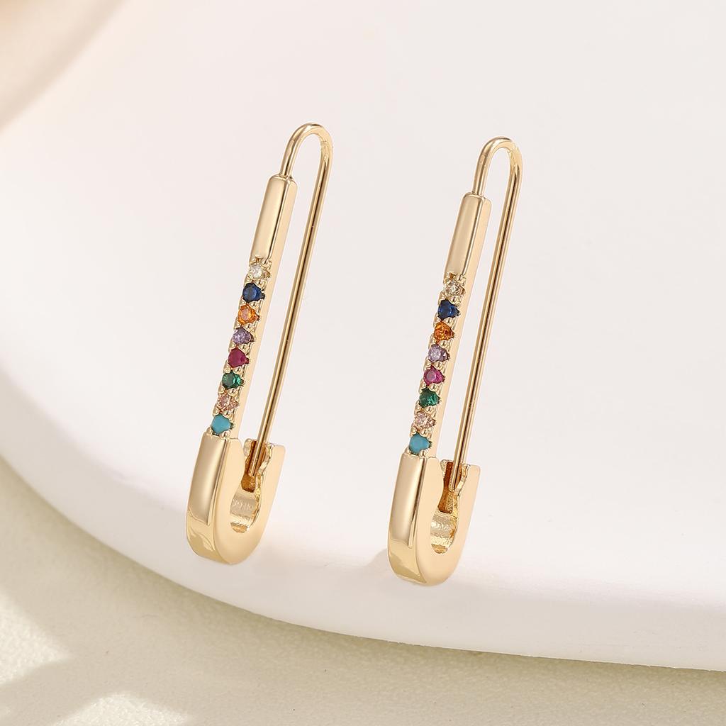 Creative, Exquisite, Compact Paper Clip Earrings for Girls, Simple and Versatile, High-end and Elegant Earrings