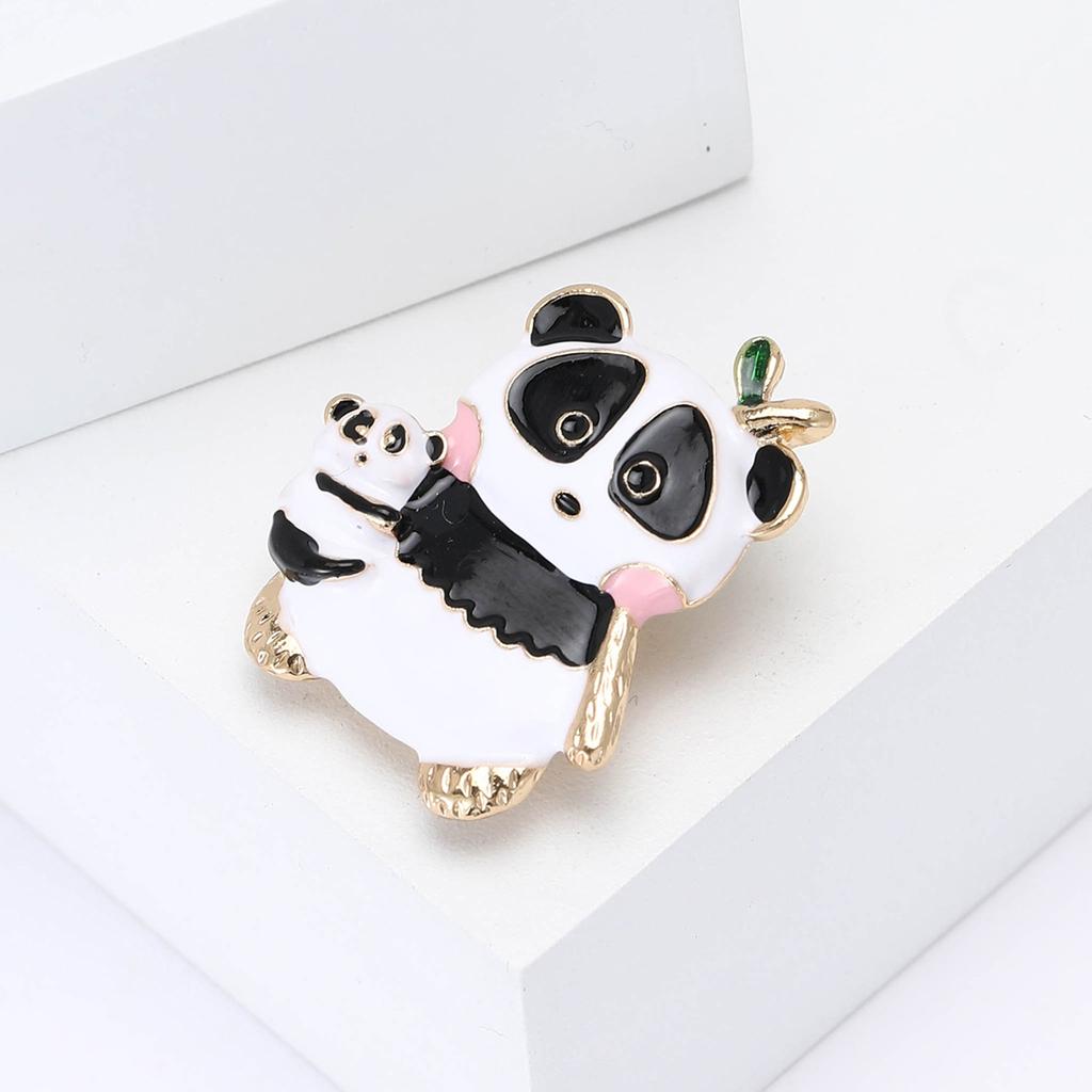 Мультяшная эмалевая брошь-панда из сплава, универсальная милая мужская и женская брошь для свитера, пальто, корсажа, декоративная булавка