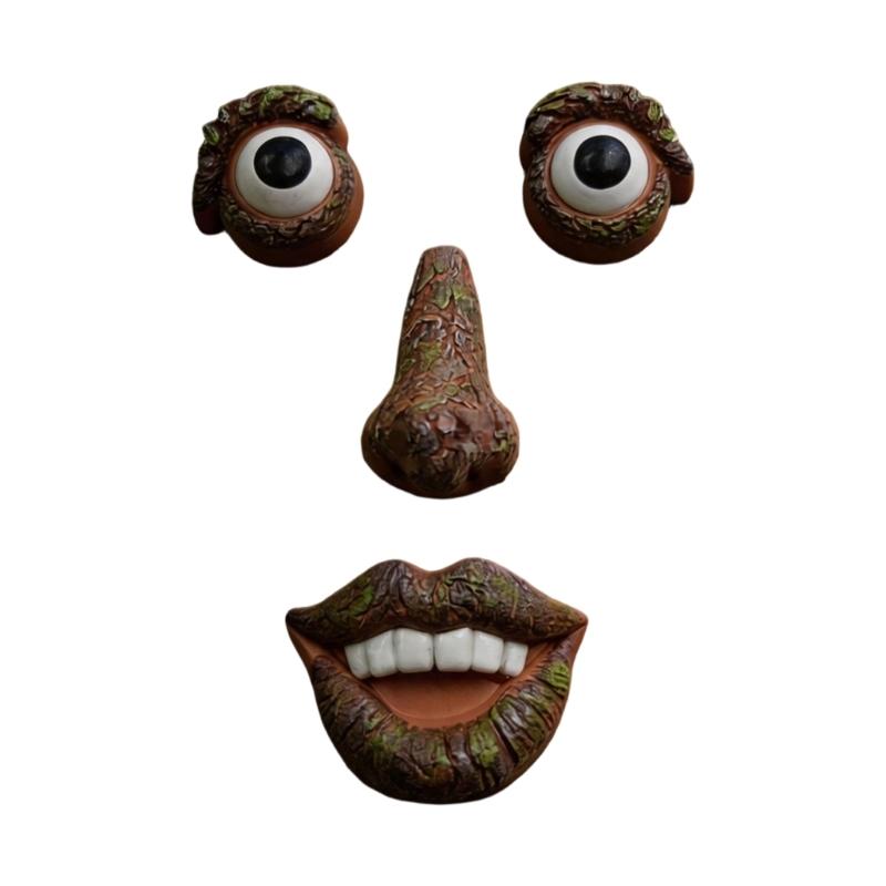 Outdoor Tree Face Whimsical Sculpture Set For Garden Decoration With Funny Looks