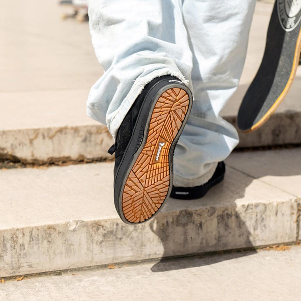 [Etnies] Кроссовки MARANA MICHELIN ЧЕРНЫЙ/ЧЕРНЫЙ/ЧЕРНЫЙ US 5 (23 см)