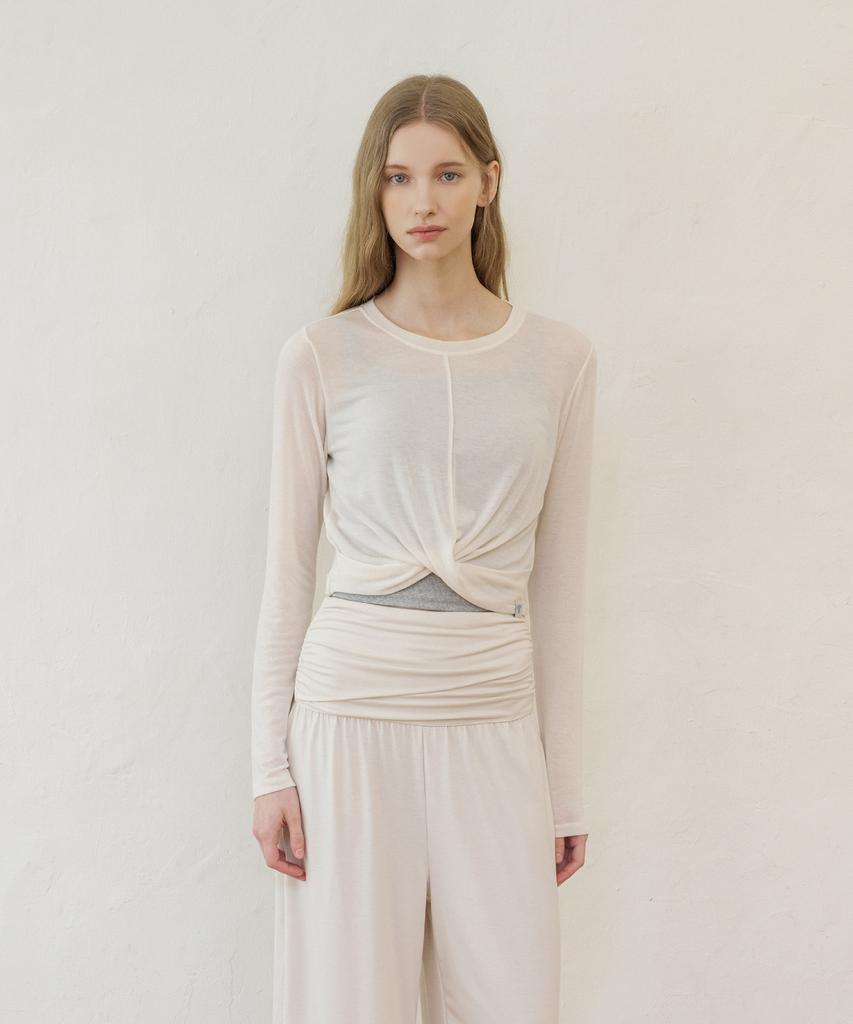 REINAMORA Прозрачный топ с завязками Cloud Sheer Twist Top Цвет Cannoli Cream